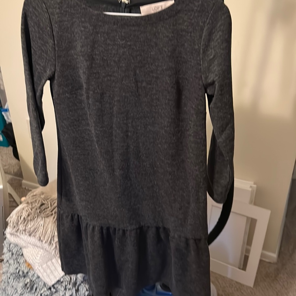 Dress with slight ruffled bottom